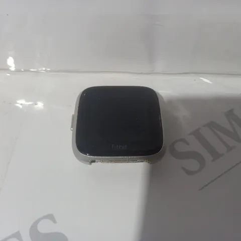 BOXED FITBIT VERSA LITE EDITION SMARTWATCH
