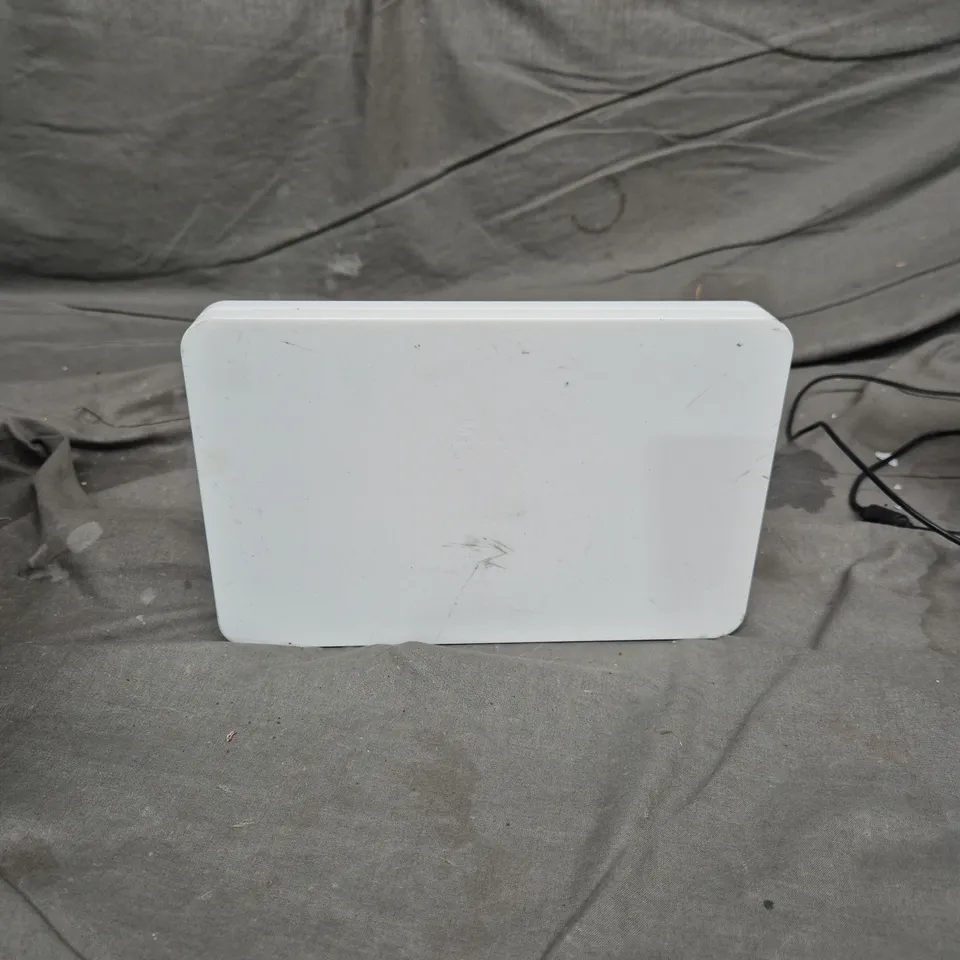 APPROXIMATELY 5 SKY ROUTERS(SR213-FHT) – WHITE, SKY BRAND