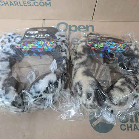 APPROXIMATELY 12 MAXIM AUDIO SOUND MUFFS WITH BUILT-IN SPEAKERS 