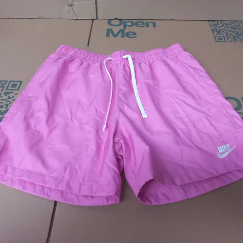 NIKE SWIMMING SHORTS - SIZE M