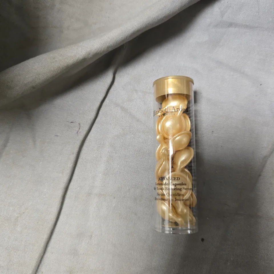 ASSORTED HEALTH & BEAUTY LOT: GARNIER MICELLAR WATER, ELIZABETH ARDEN CERAMIDE CAPSULES & OTHER COSMETICS