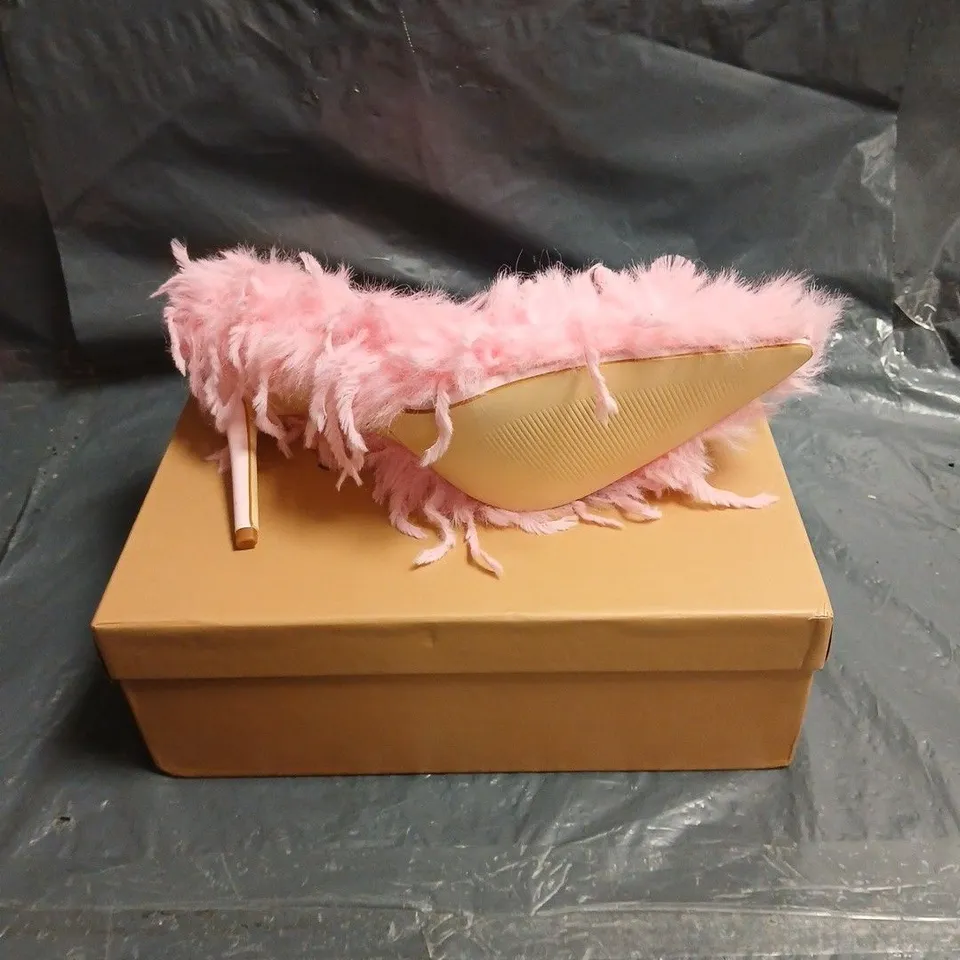 SIMMI LONDON PINK FEATHERED HIGH HEEL SHOE – WOMEN'S UK 7