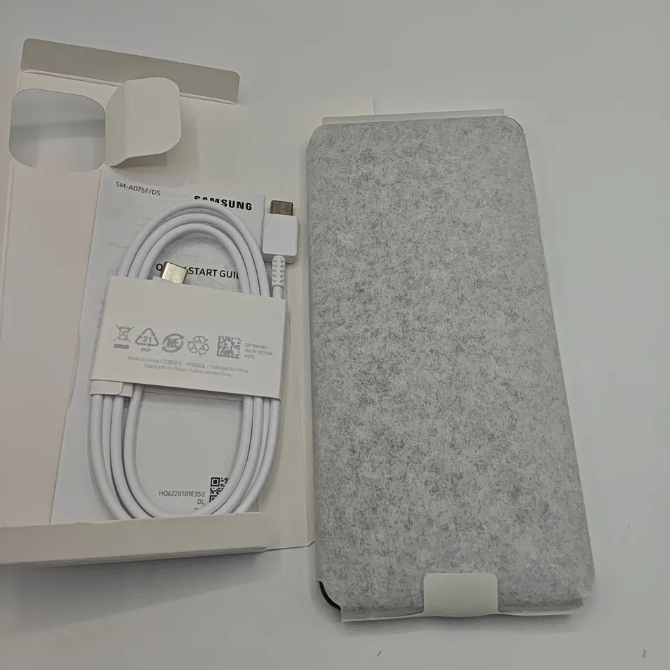 BOXED SAMSUNG GALAXY A07 4/64GB IN BLACK - SM-A075F