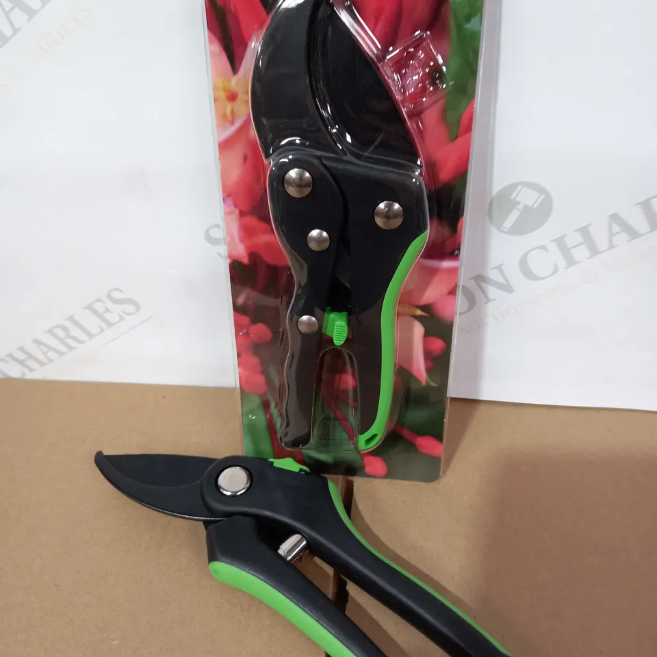 GRUMPY GARDENER RATCHET BYPASS SECATEUR DUO SET