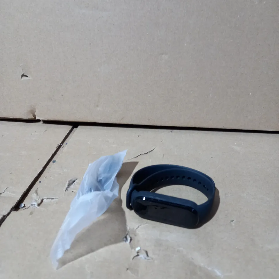 AMAZFIT BAND 5