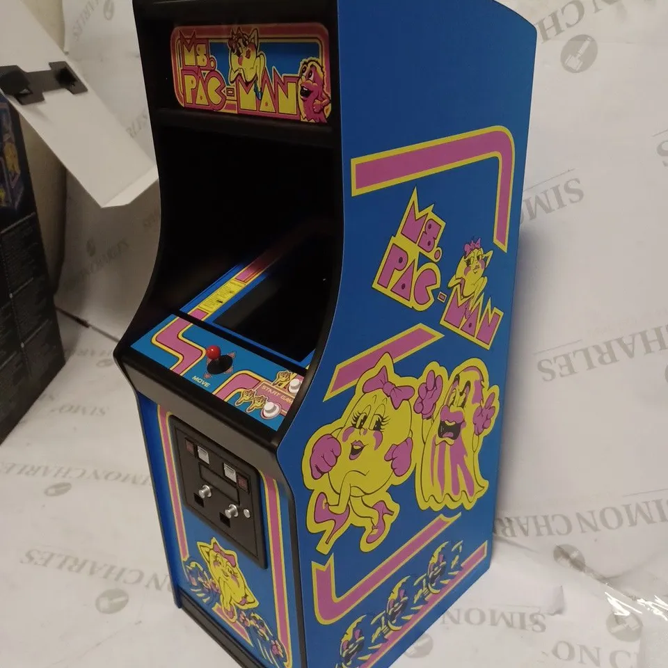 QUARTER ARCADES MS PAC-MAN 