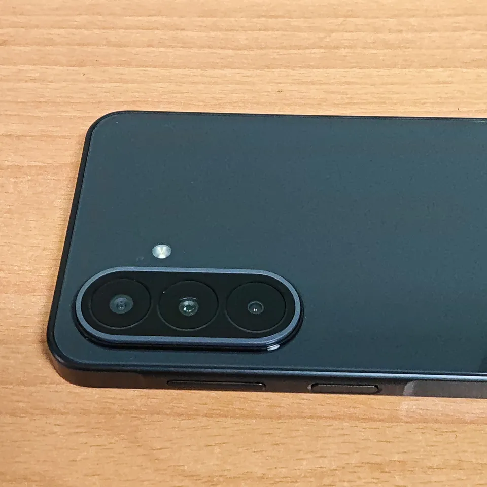 BOXED SAMSUNG GALAXY A27 5G 6/128GB IN BLACK - SM-A276B