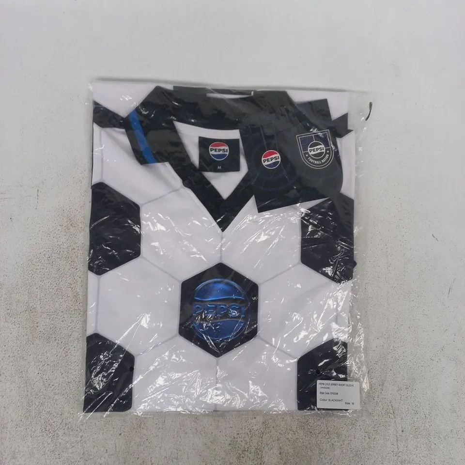 BAGGED PEPSI COLD SHORT SLEEVE JERSEY IN BLACK/WHITE SIZE MEDIUM