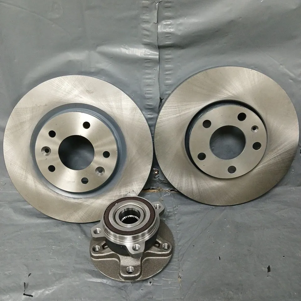 3 X ASSORTED VEHICLE PARTS - COLLECTION ONLY 