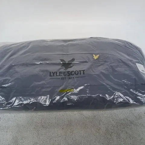 BAGGED LYLE & SCOTT WADDED JACKET β SIZE S (GREYSTONE)