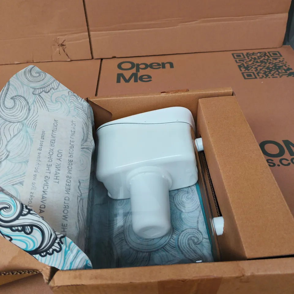 PHOX WAVE SUSTAINABLE WATER FILTER BOXED