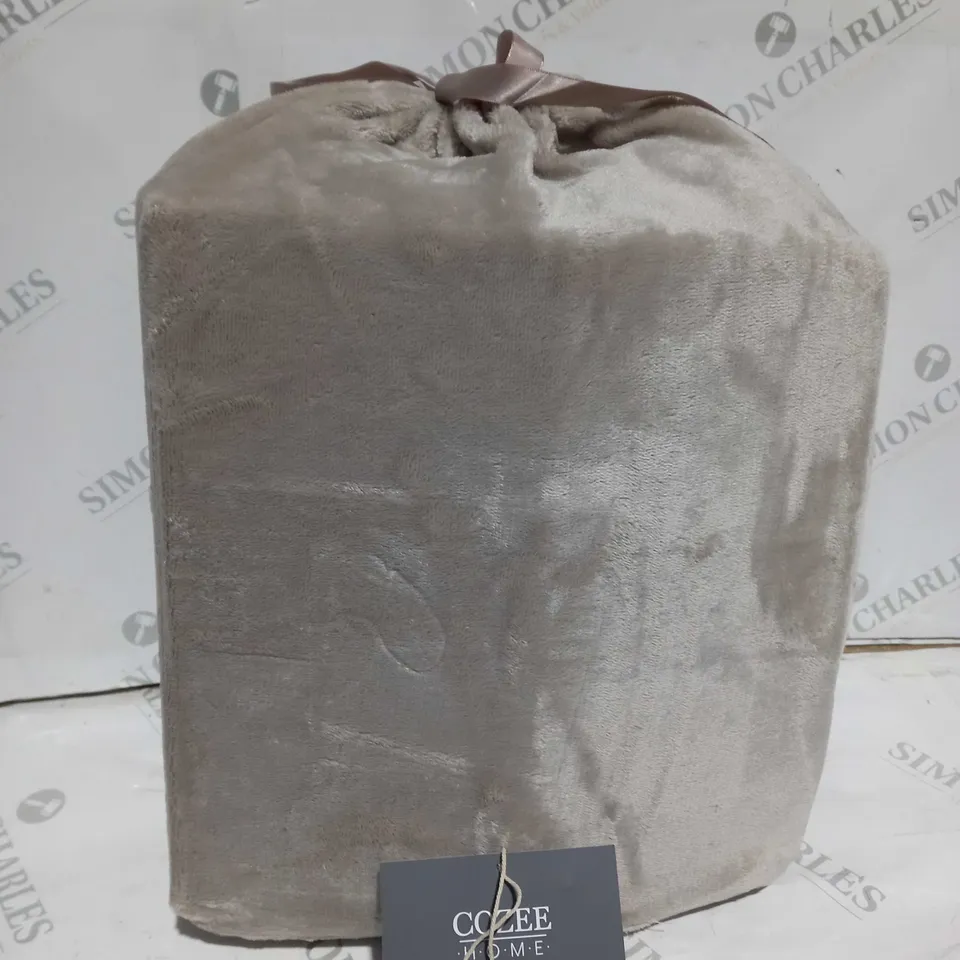 COZEE HOME VELVETSOFT FITTED SHEETS & PILLOWCASES