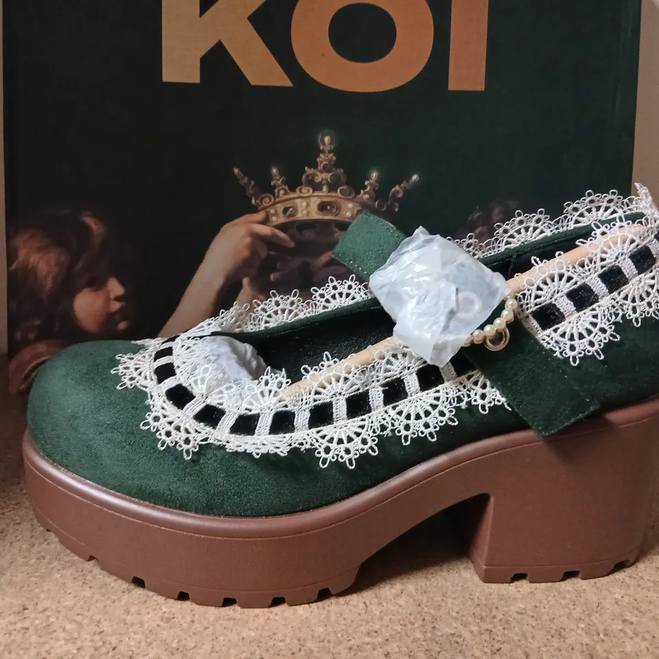 KOI TIRA MARY JANES 'WILLOW WISP EDITION' UK 3 – GREEN
