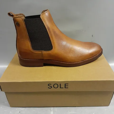 BOXED PAIR OF SOLE NEW CHELSEA BOOTS IN HONEY BROWN - 9