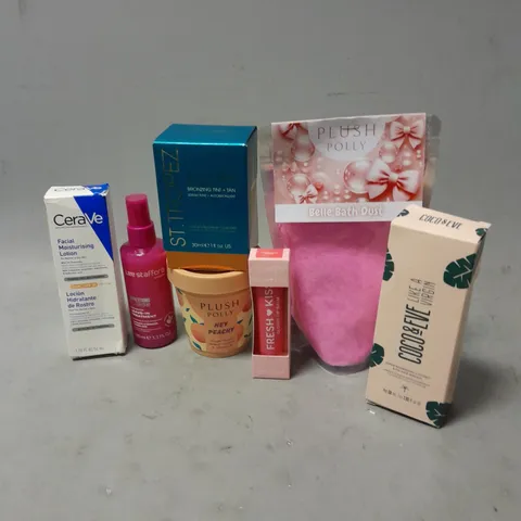 APPROXIMATELY 20 ASSORTED HEALTH & BEAUTY ITEMS TO INCLUDE - CERAVE FACE LOTION, COCO & EVE HAIR MASK AND PLUSH POLLY BATH DUST