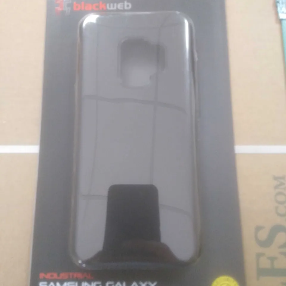 240 BRAND NEW BOXED BLACK WEB INDUSTRIAL SAMSUNG GALAXY S9 CASES(60 BOXES)