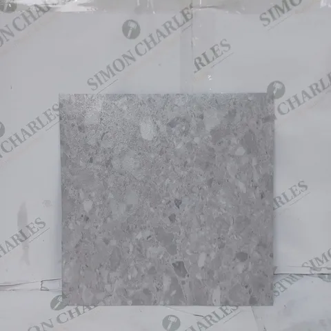 LOT TO CONTAIN APPROX. 50 X ASSORTED SQUARE FLOORING TILE-SHAPED PIECES