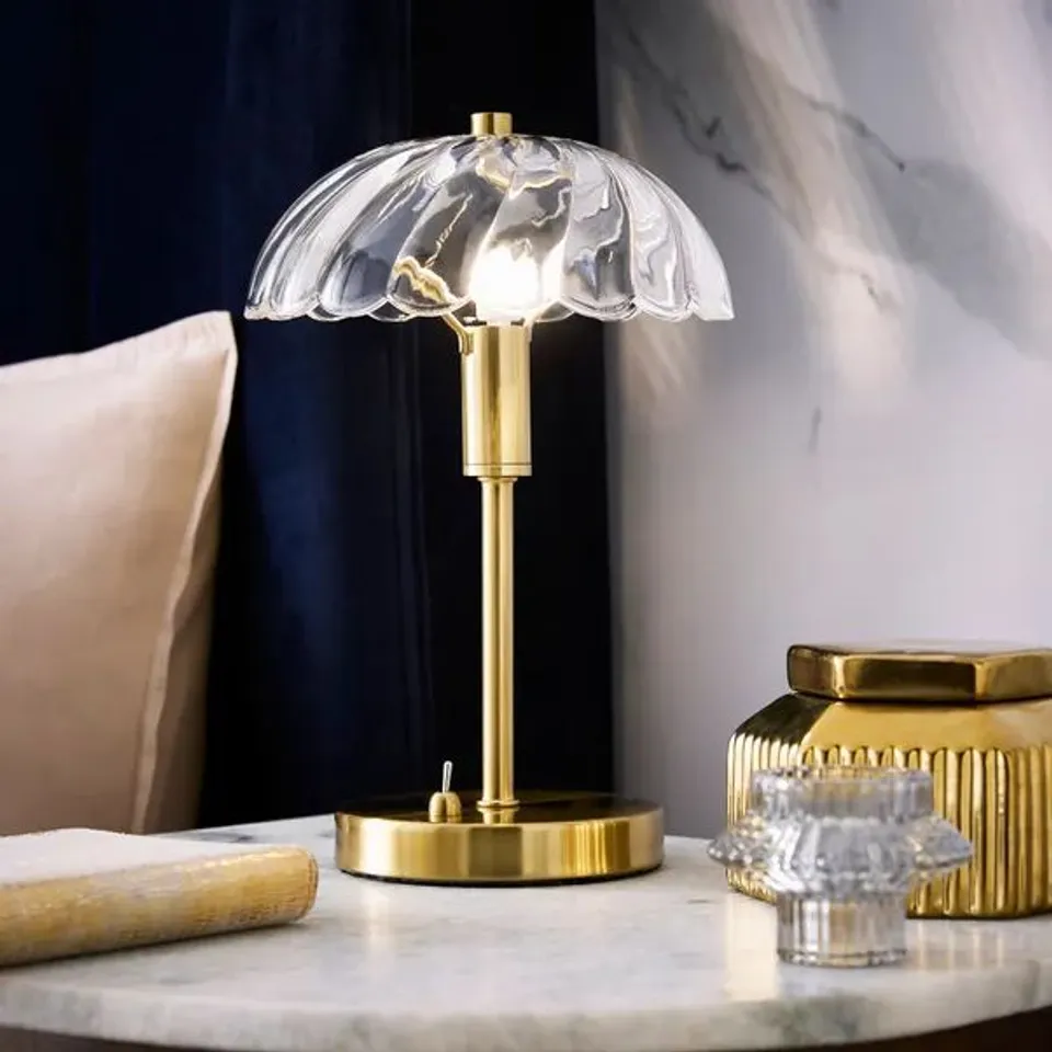 BOXED LUCILLE GLASS TABLE LAMP
