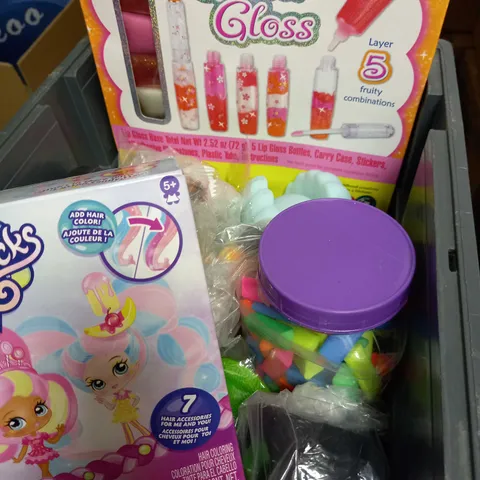 ASSORTED GAMES/TOYS APPROX 20+ ITEMS
