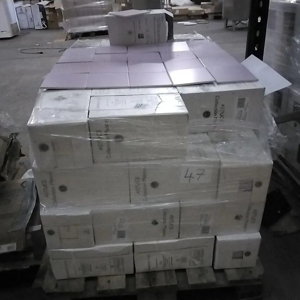 PALLET OF 72 PACKS OF 44 BRAND NEW MAT VIOLET ASTUCE COLLECTION MAISON TILES- EACH PACK COVERS APPROXIMATELY 1M² (TOTAL APPROX. 72 Sq.Metres)