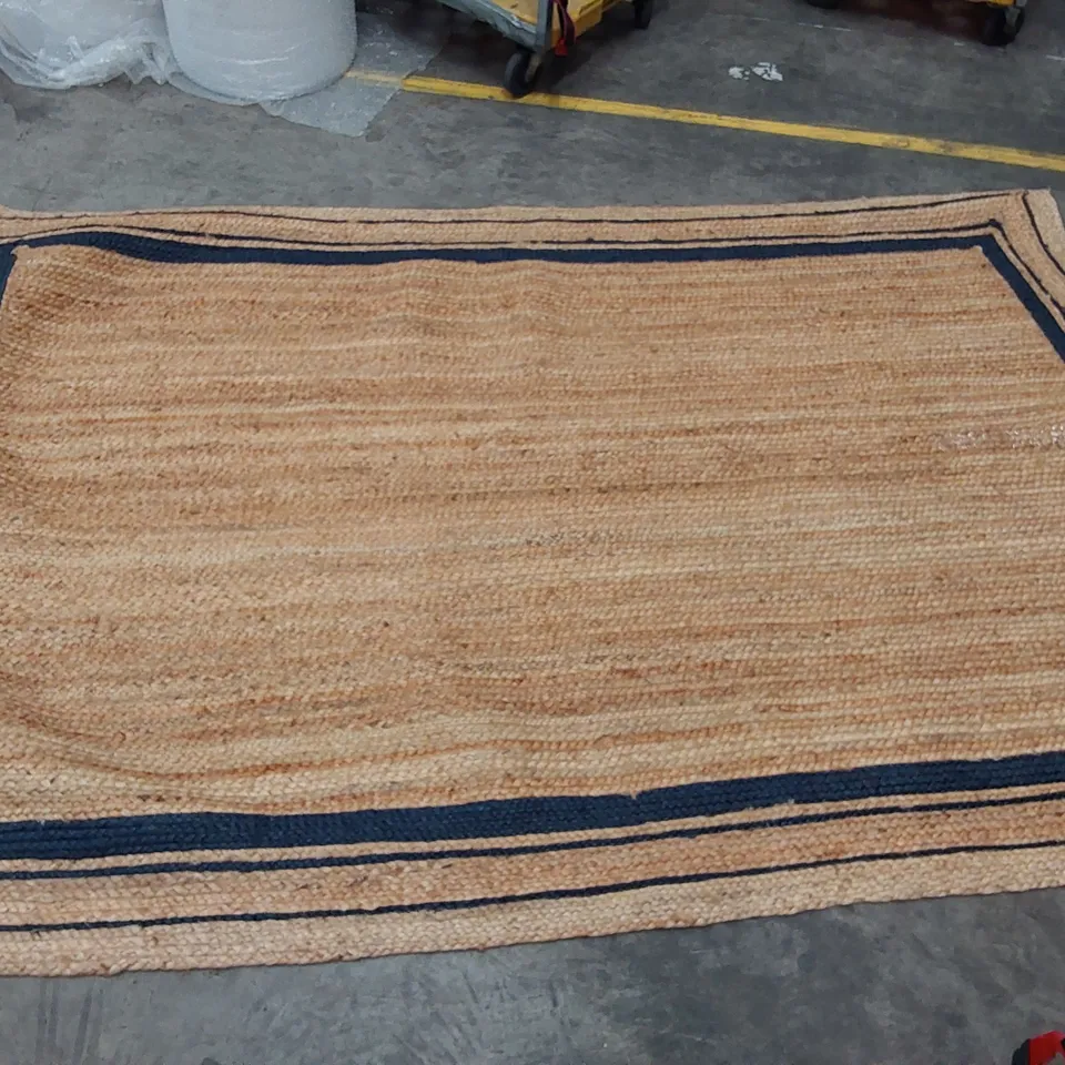SPEIGHT BROWN/DARK BLUE RUG // 6' X 9'
