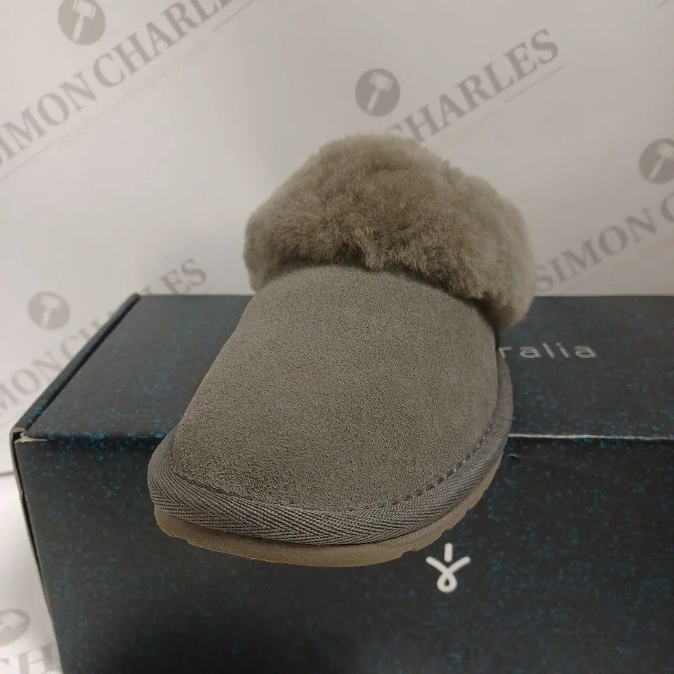 BOXED EMU NEST JOLIE SHEEPSKIN SLIPPERS, CHARCOAL - SIZE 6