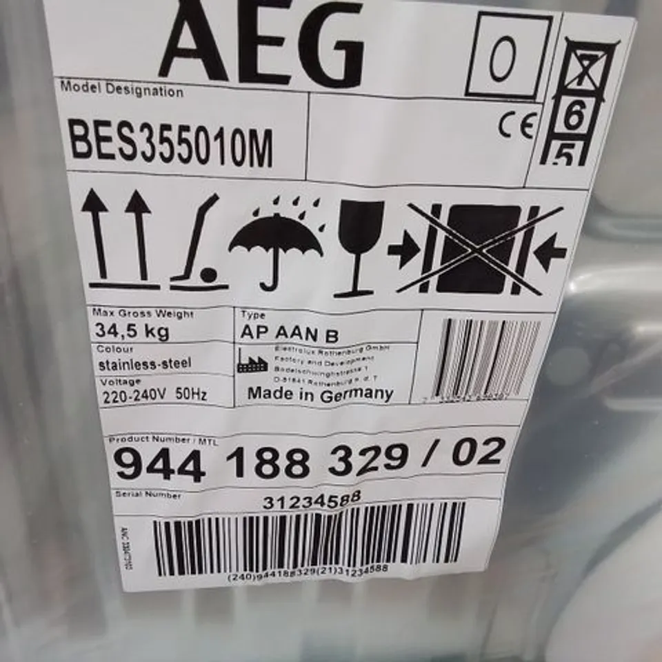 AEG INTEGRATED 6000 SERIES STEAMBAKE WITH AQUA CLEAN ENAMEL CLEANING BES355010M RRP £425