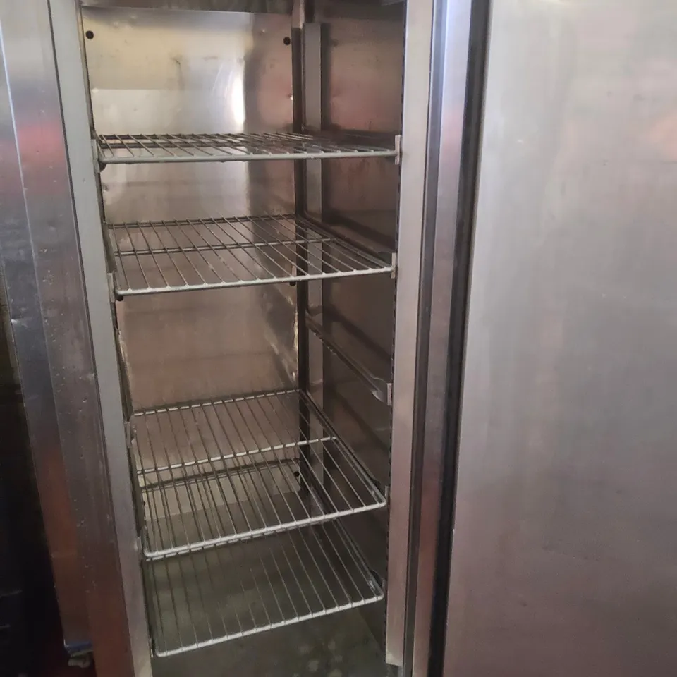 PRECISION TALL COMMERCIAL FREEZER LPU 401 SE