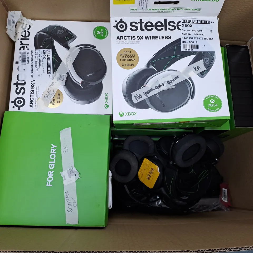 LARGE BOX OF ASSORTED GAMING HEADSETS FOR XBOX ONE / SERIES X 