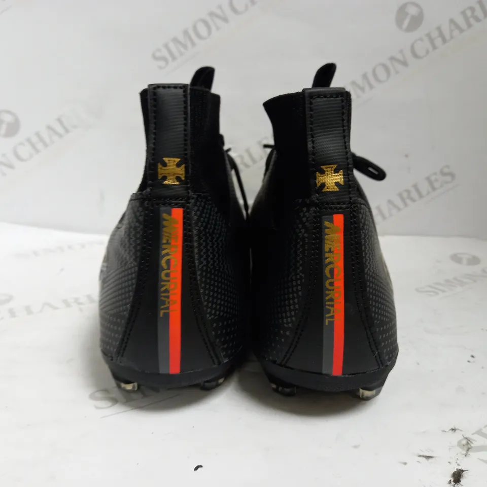 MERCURIAL FOOTBALL BOOTS UK SIZE 10