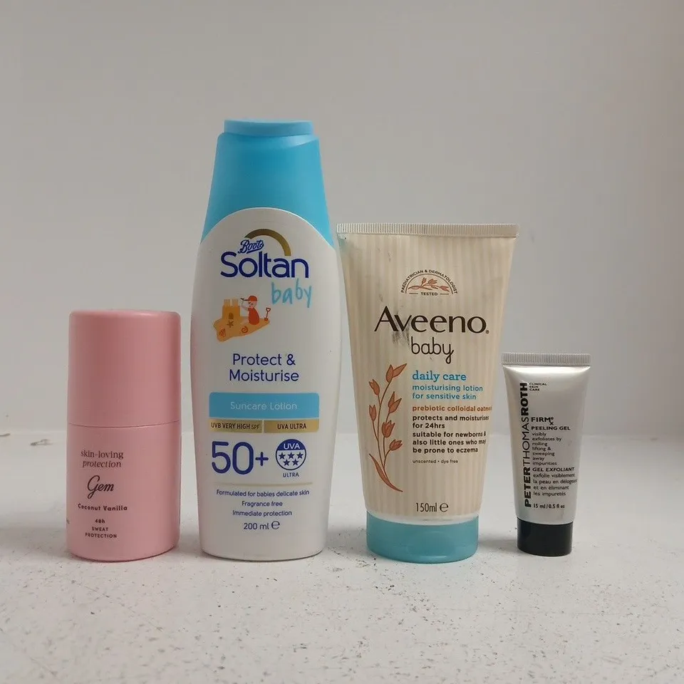 APPROXIMATELY 15 ASSORTED COSMETIC ITEMS INCLUDING VARIOUS MAKES AND BRANDS - COLLECTION ONLY
