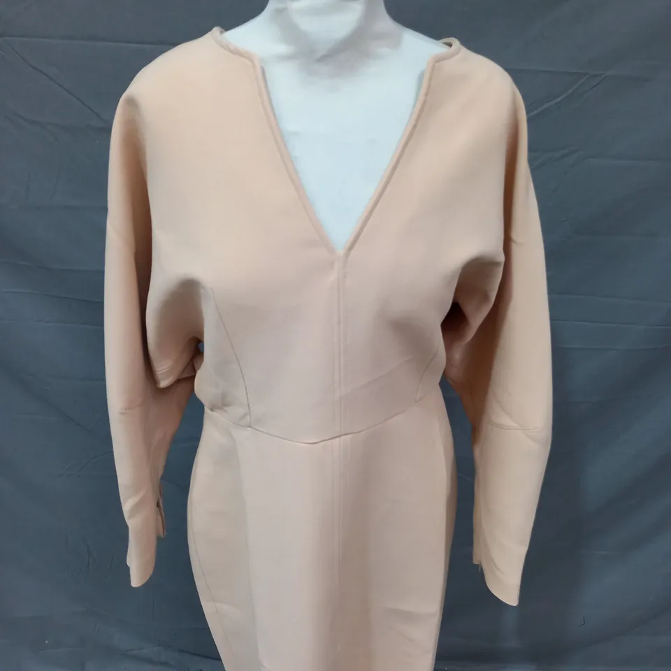 KAREN MILLEN CLEAN TAILORED SEAM DETAIL ROUNDED SLEEVE MIDI DRESS IN CAMEL - SIZE 14