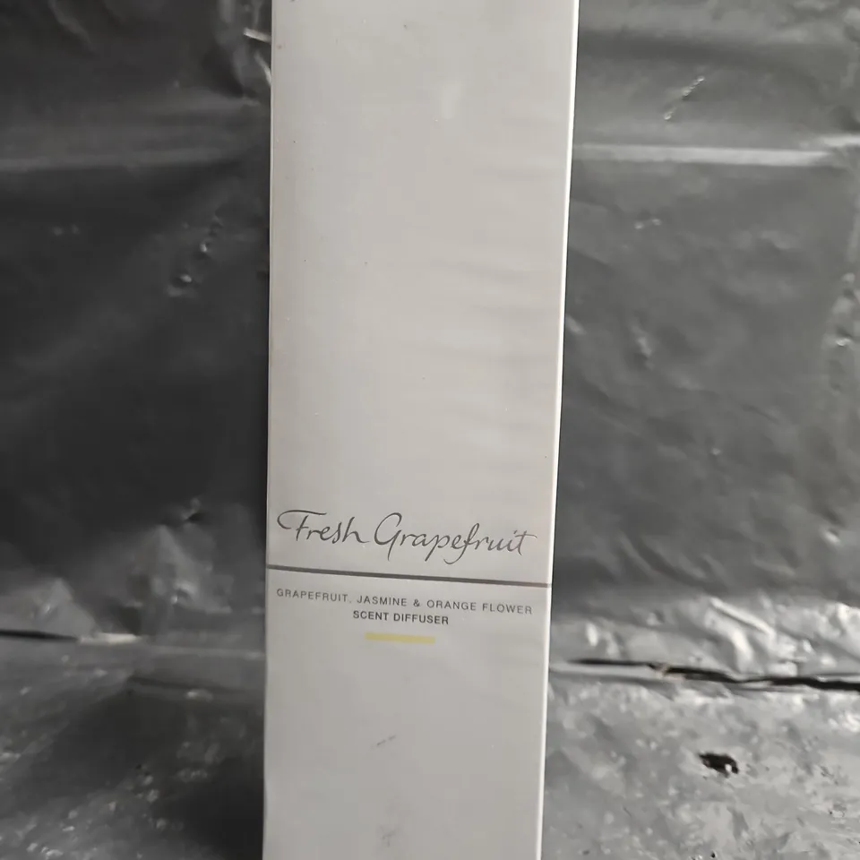 SEALED THE WHITE COMPANY FRESH GRAPEFRUIT SCENT DIFFUSER