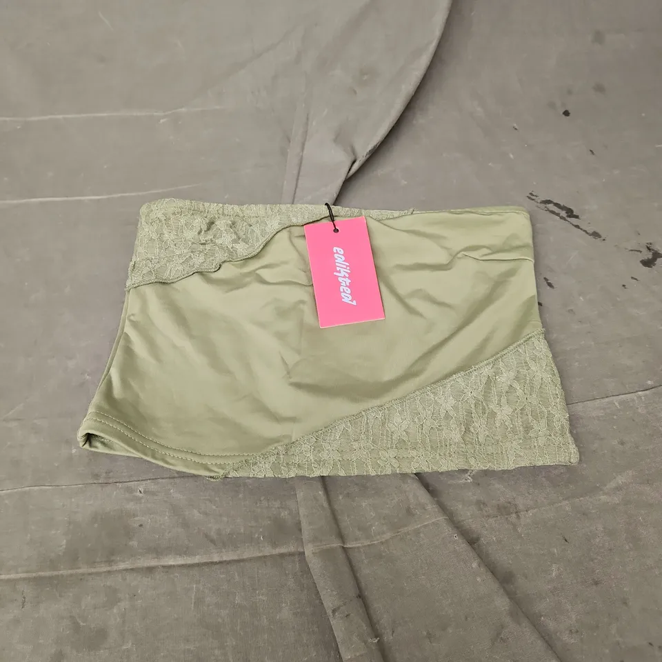 EDIKTED LACE PATCHWORK TUBE TOP IN GREEN SIZE XS