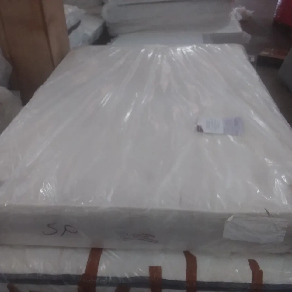 BAGGED MCRAE COILSPRUNG DIVAN BED 4'6" DOUBLE MATTRESS