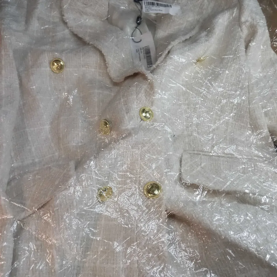 PACKAGED KARN MILLEN IVORY LONGLINE SPARKLE BOUCLE BLAZER - SIZE 12
