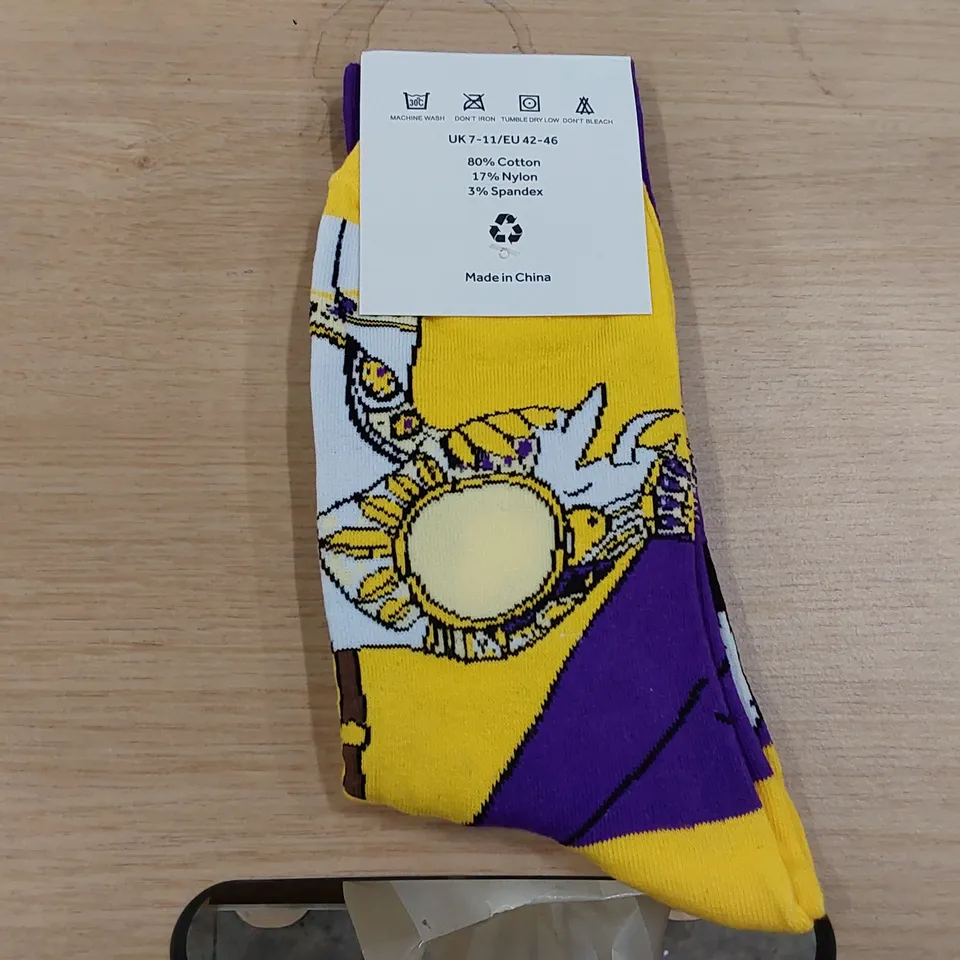 BOX OF BRAND NEW BIER CO 'BAU INDIA' SOCKS // APPROXIMATELY 360 PAIRS (1 BOX)
