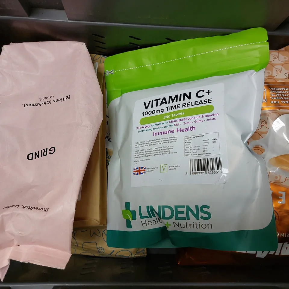 BOX OF APPROX 10 ITEMS TO INCLUDE UNION HAND-ROASTED COFFEE, SPORTS BARISTA COFFEE BAGS, CELERATE DEXTROSE POWDER