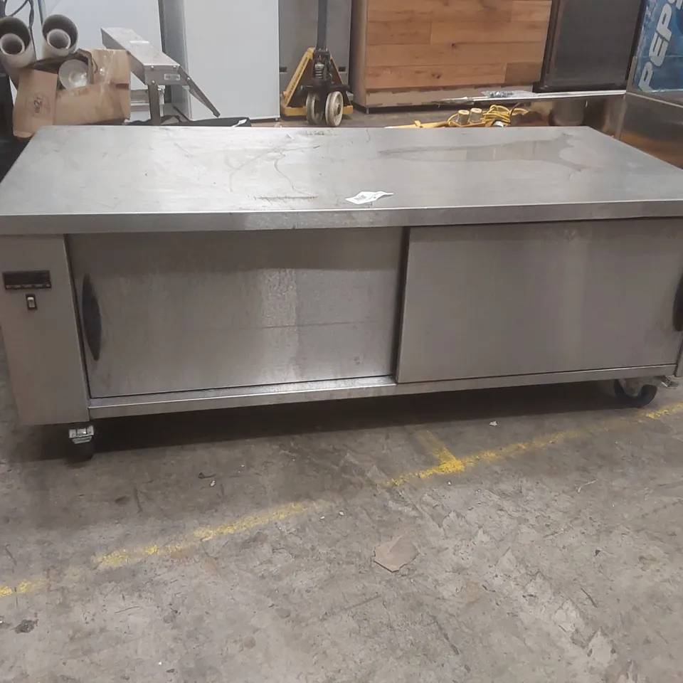 COMMERCIAL STAINLESS STEEL TEMPERATURE CONTROLLED CUPBOARD