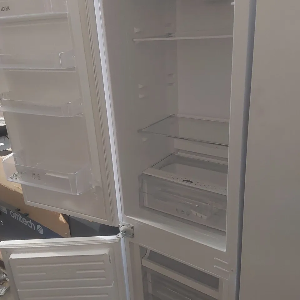 LOGIK LIFF7024 INTEGRATED 70/30 FRIDGE FREEZER - SLIDING HINGE