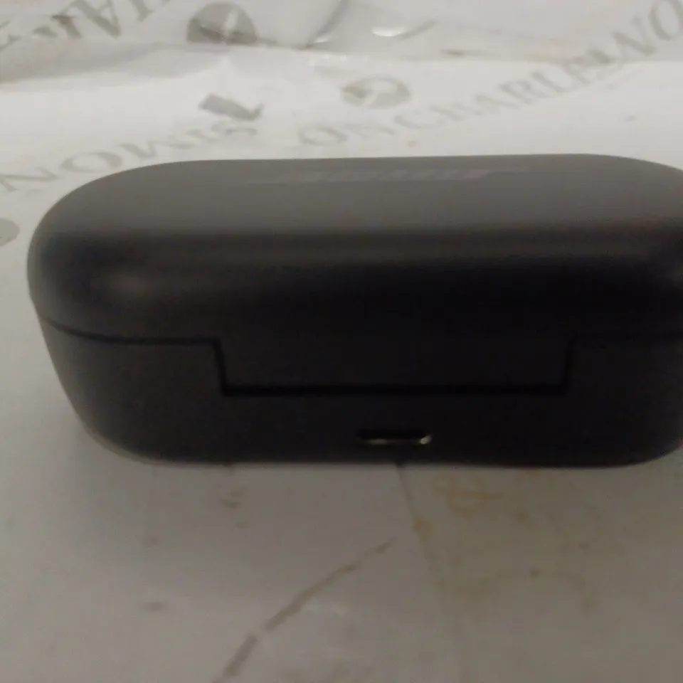 BOSE QUIETCOMFORT IN-EAR HEADPHONES, BLACK