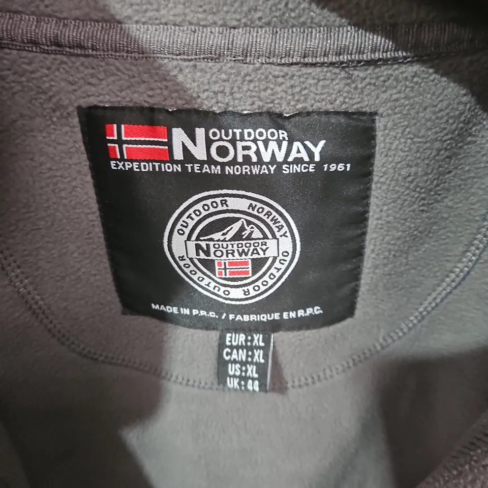 OUTDOOR NORWAY FLEECE JACKET – NAVY – UK 44 (XL)