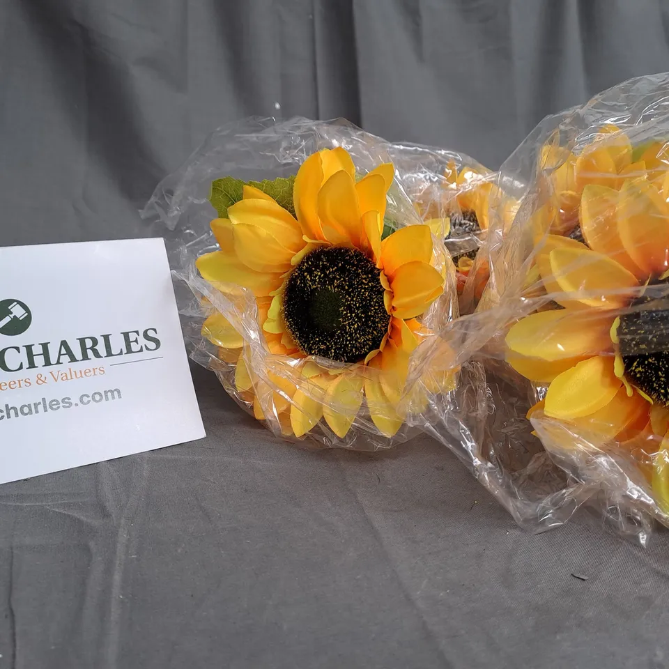 GARDEN REFLECTION SET OF 2 FAUX LED SUNFLOWER STAKES