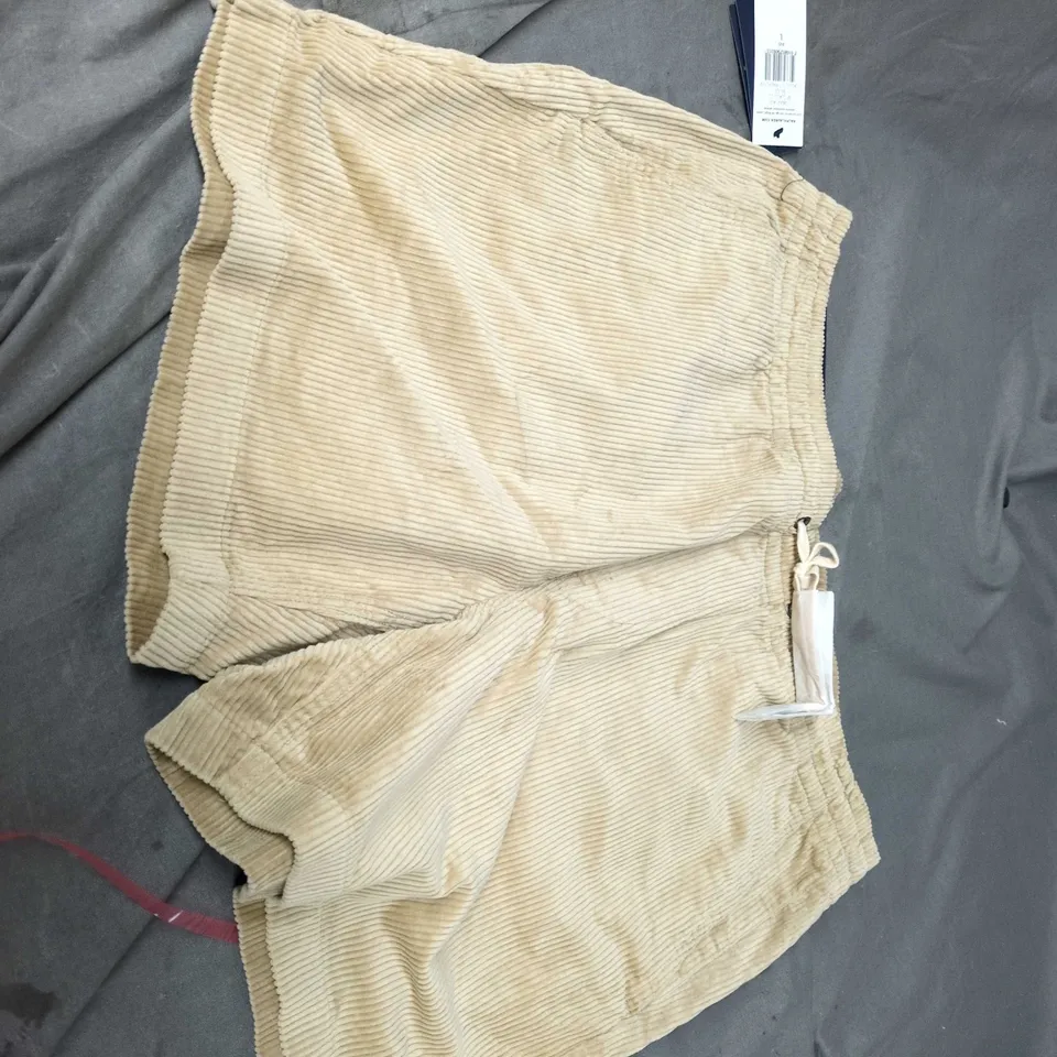 POLO RALPH LAUREN CLASSIC FIT PREPSTER SHORTS – BEIGE, SIZE L (MEN'S)
