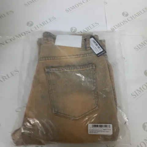 BAGGED BOOHOO MAN FLARE STRETCH RIP JEANS SIZE 32
