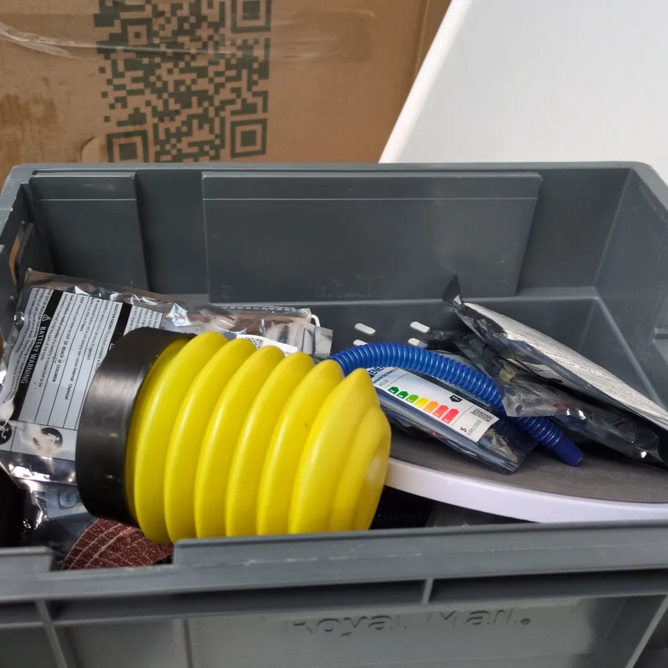 TOTE OF APPROXIMATELY 20 ASSORTED ITEMS TO INCLUDE GARDEN TWINE, CEILING FAN REMOTE CONTROL KIT, BUTTERFLY REPLACEMENT PADS ETC