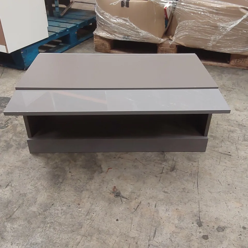DESIGNER GREY WOODEN COFFEE TABLE/TV STAND