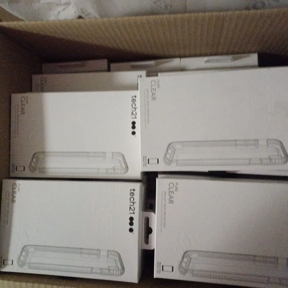 APPROXIMATELY 74 BRAND NEW TECH21 PURE CLEAR 2M/6.6FT DROP PROTECTION PHONE CASES FOR IPHONE 7 PLUS / 8 PLUS