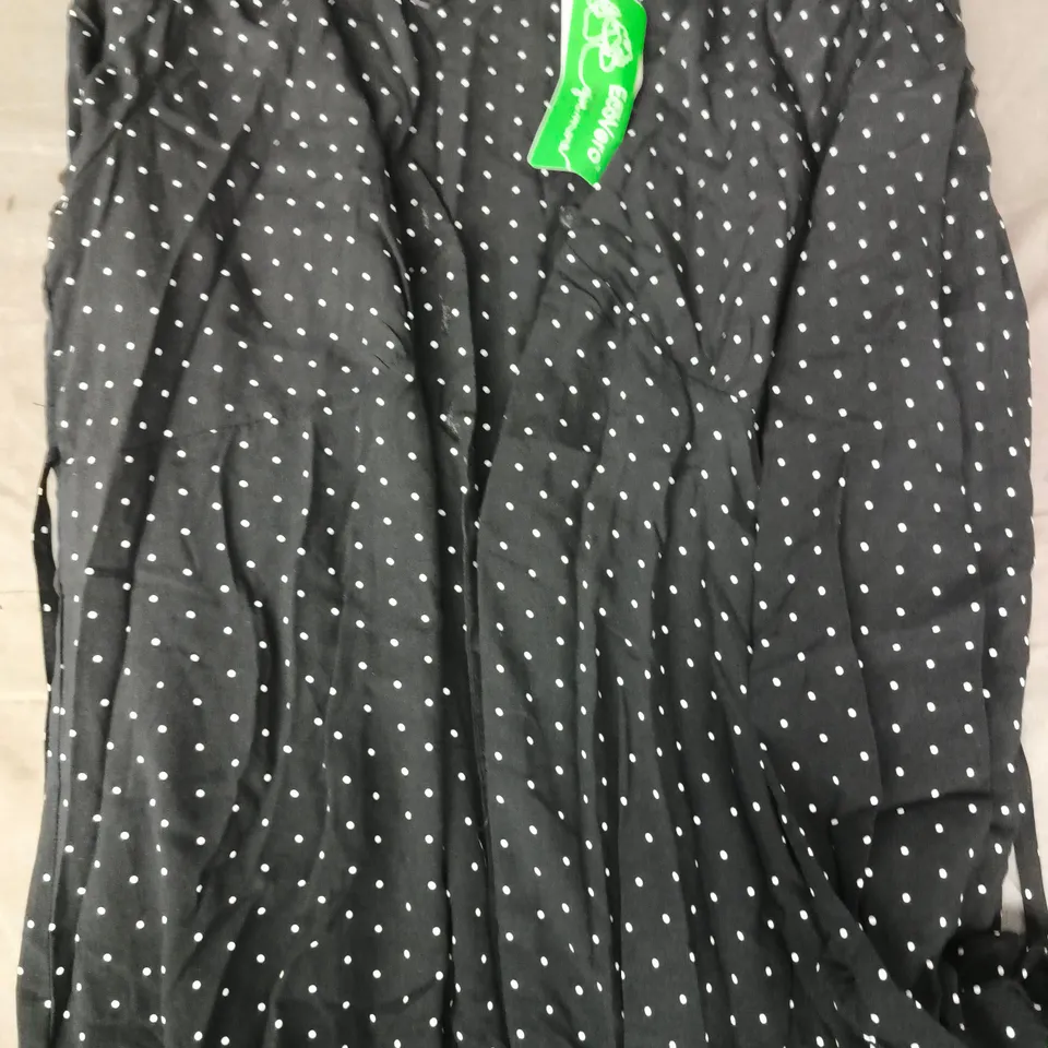NOBODY'S CHILD KENNEDY MIDI DRESS IN BLACK W. WHITE SPOTS SIZE UNSPECIFIED