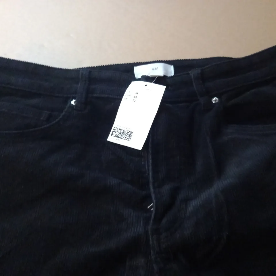 H&M BLACK CORDED TROUSERS - UK 14